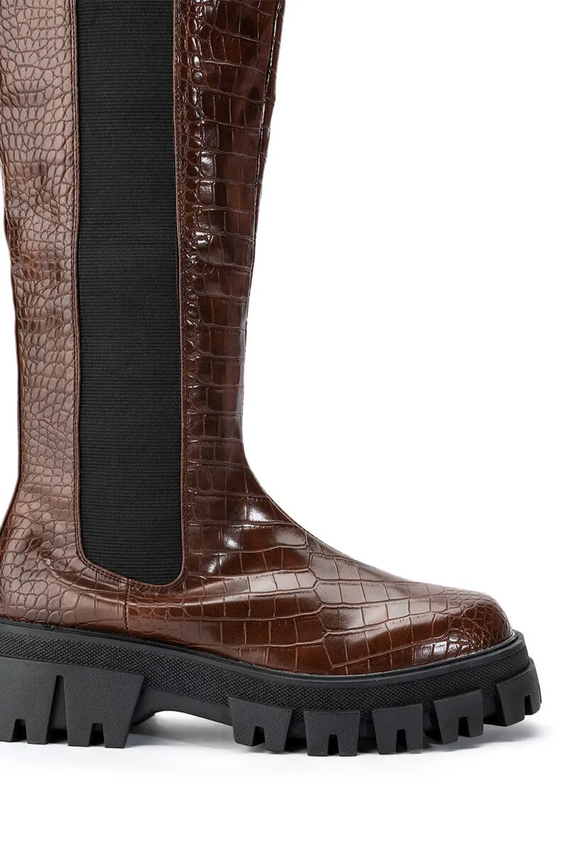 AZALEA WANG KENSINGTON FLATFORM BOOT IN BROWN