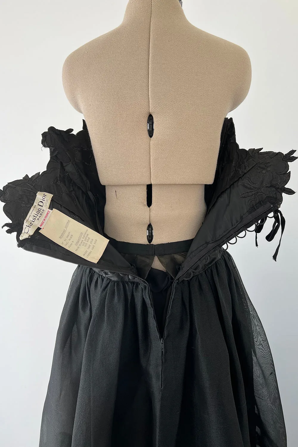 Christian Dior by Marc Bohan Fall 1977 Haute Couture - 12" W