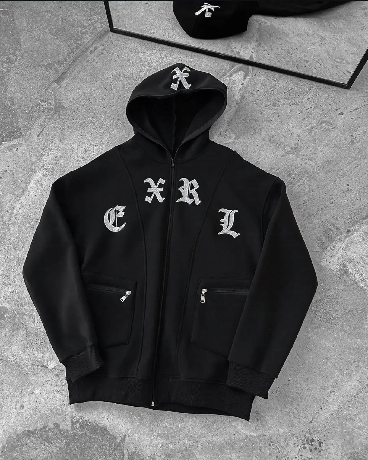 Exclusive Y2K Retro Harajuku Hip Hop Streetwear Embroidery Gothic Oversized Zip Up Hoodie For Mens Women