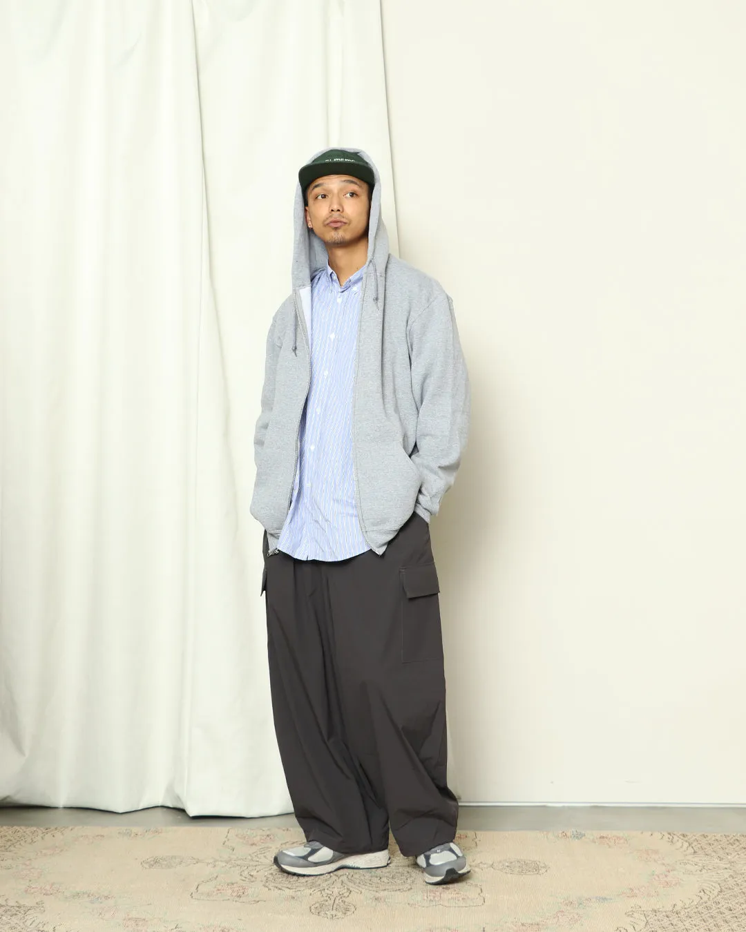 NYLON TOWN SUITS' Rip stop  Stretch Nylon Baloon Cargo Pants＜RC-24053＞