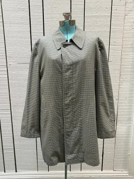 Vintage London Fog Grey Houndstooth Maincoat with Removable Lining, Made in USA, Size 38 Short